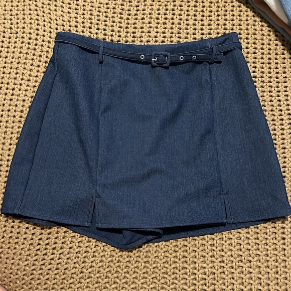 Mini skort - Picture 2 of 4